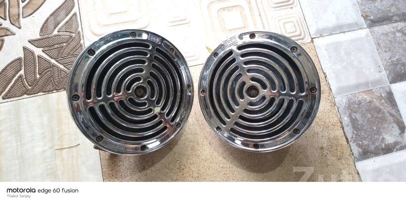 Roots Megasonic Original Vehicle Horn Set Roots Megasonic Original Vehicle Horn Set