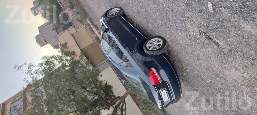 Volkswagen Vento Highline 1.6 TDI 2013 - કાર - દસ્ક્રોઇ - Image 3
