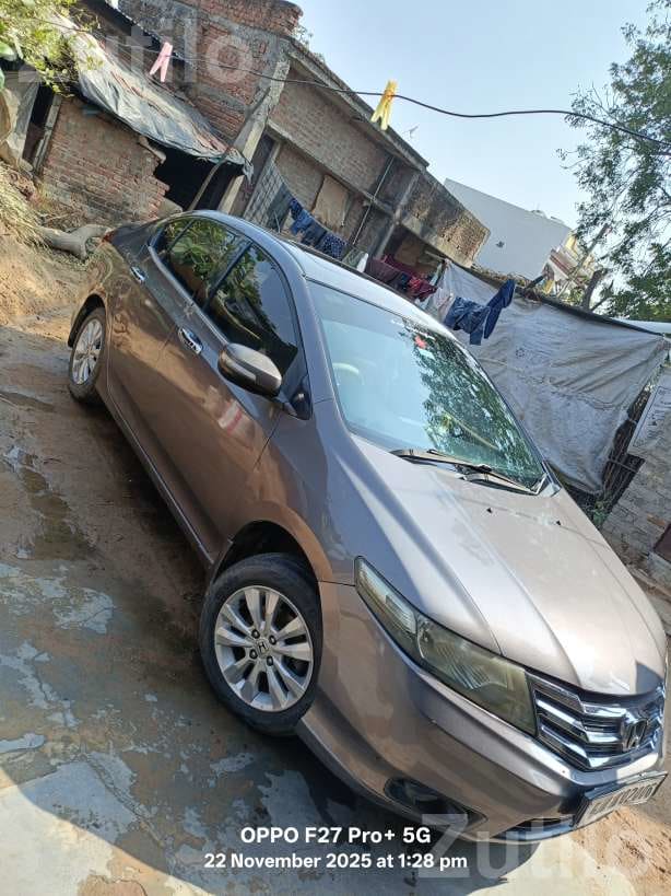 Honda City 2012 Petrol Sunroof 95000 km - કાર - દહેગામ - Image 5
