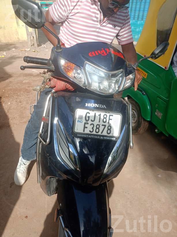 Honda Activa 2025 Scooter - Bikes - Kalol - Image 5