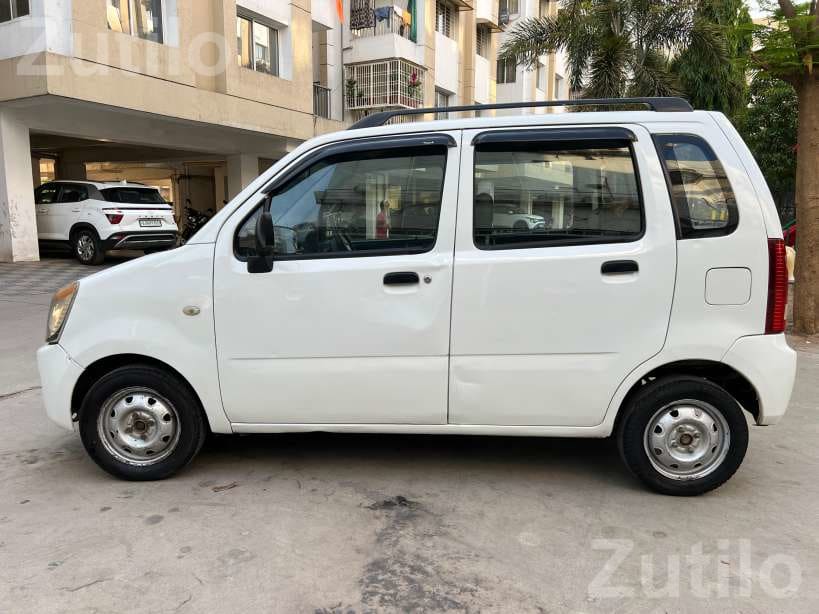 Maruti WagonR LXI CNG 2010 - Cars - Vadodara City - Image 3