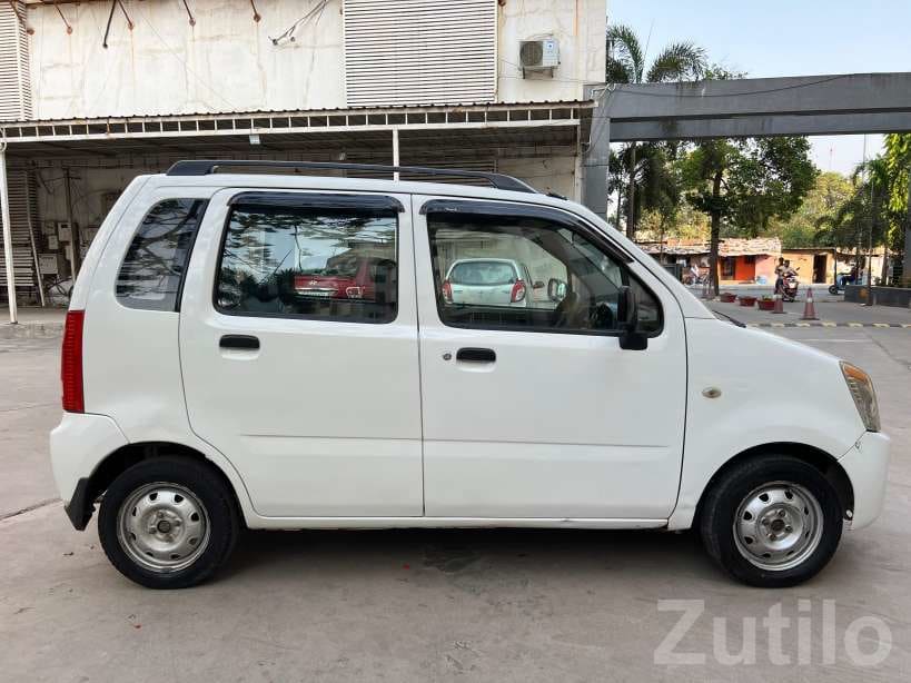 Maruti WagonR LXI CNG 2010 - Cars - Vadodara City - Image 2