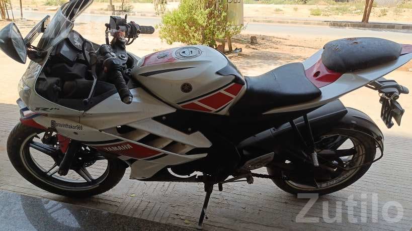 Yamaha R15 2013 Bike