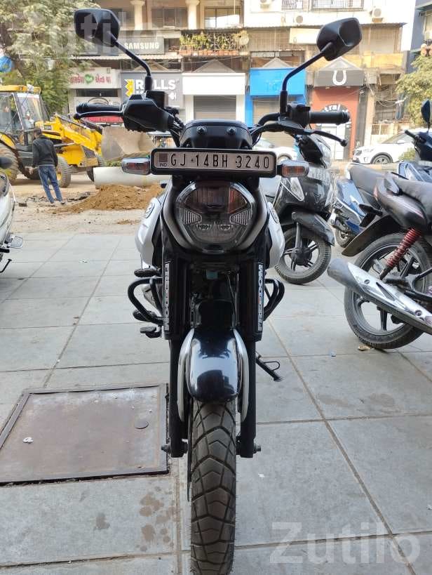 Bajaj Freedom 2025 CNG Petrol Bike - બાઇક્સ - વડોદરા શહેર - Image 2