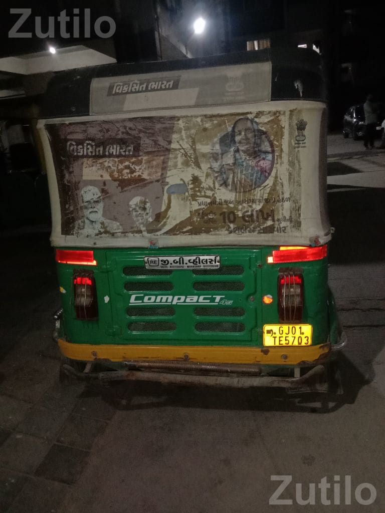 2019 CNG Auto Rickshaw with Permit and Insurance