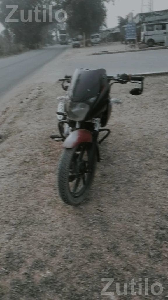 Single Owner Motorcycle with 90% Tyre Condition - Bikes - Palanpur - Image 2