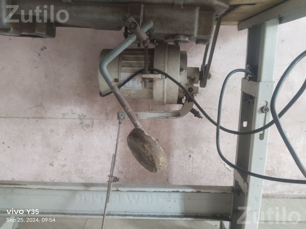Industrial Sewing Machine Table Set Industrial Sewing Machine Table Set