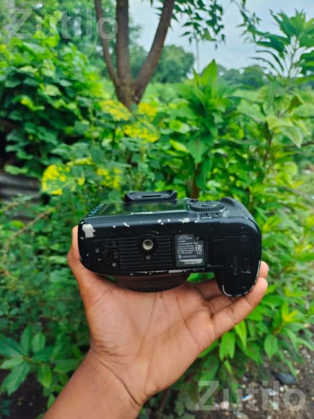 Digital Camera for Sale in Top Condition - Cameras - Vadodara City - Image 2