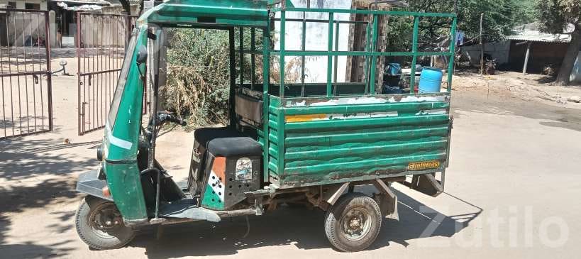 Tempo Rickshaw 2012 Model Three Wheeler - Auto Rickshaws - Palanpur - Image 2