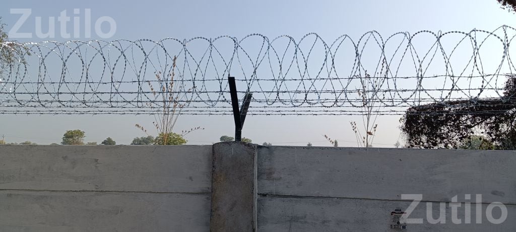 Barbed Wire Fencing Work and Wire Roll - Tools & Hardware - Viramgam - Image 5