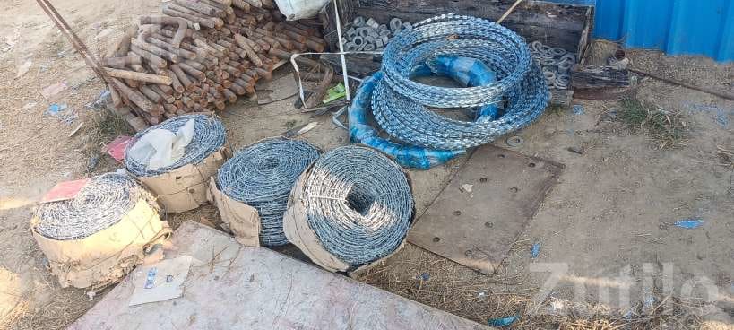 Barbed Wire Fencing Work and Wire Roll - Tools & Hardware - Viramgam - Image 2
