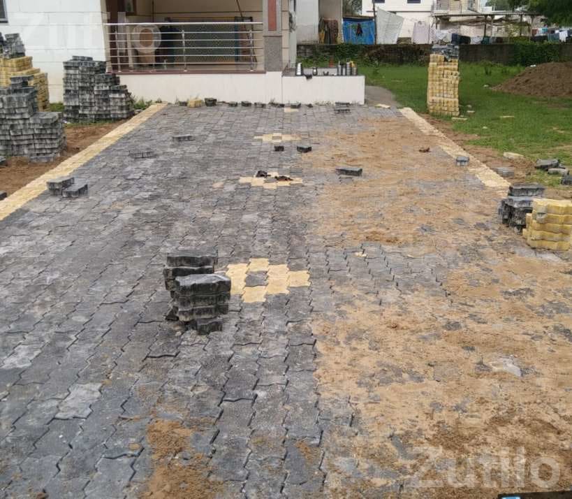 Pipeline Digging and Paver Block Fitting Work - ઘર મરામત - સાણંદ - Image 4