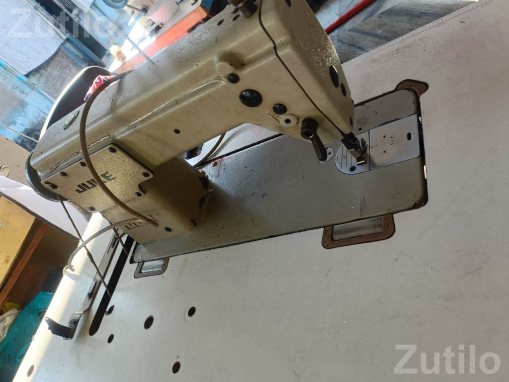 Juki Industrial Sewing Machine