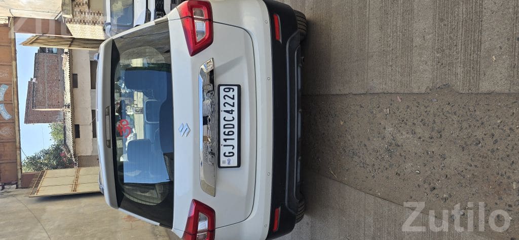 Maruti Suzuki Brezza 2021 Used SUV - કાર - અમદાવાદ શહેર - Image 3
