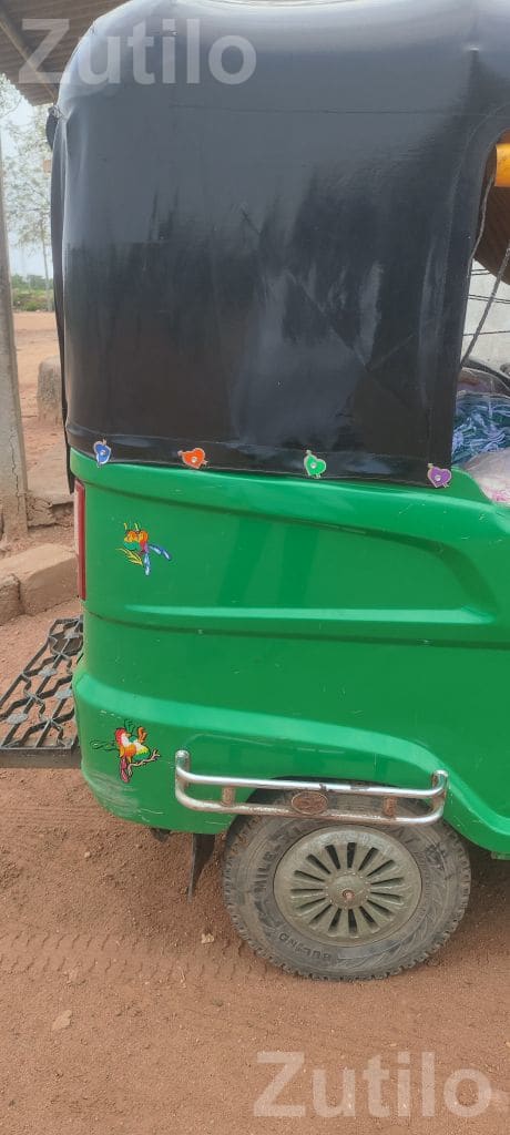2023 Auto Rickshaw Owner 1 Original Engine - ઓટો રિક્ષા - હળવદ - Image 3