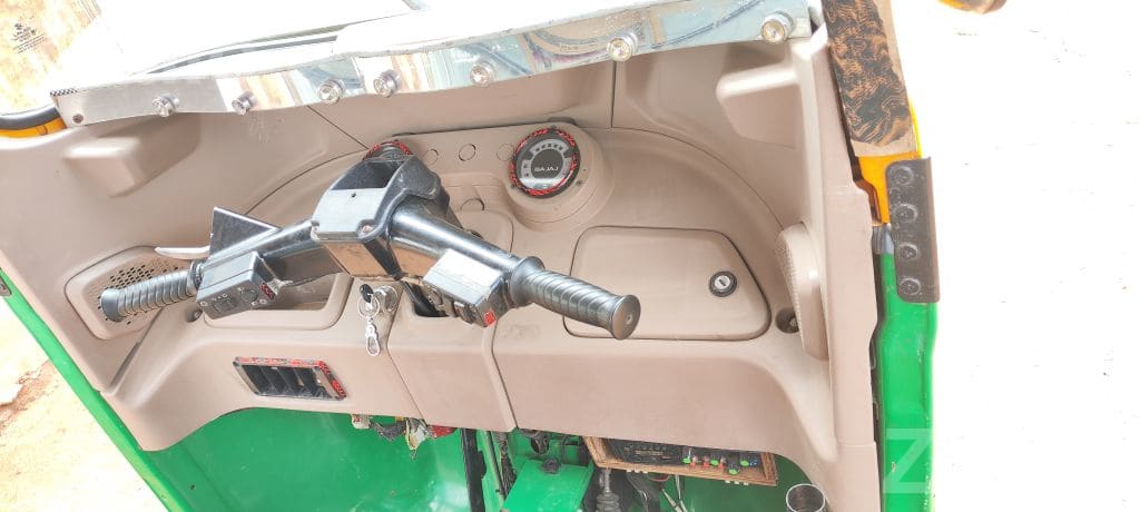 2023 Auto Rickshaw Owner 1 Original Engine - ઓટો રિક્ષા - હળવદ - Image 4