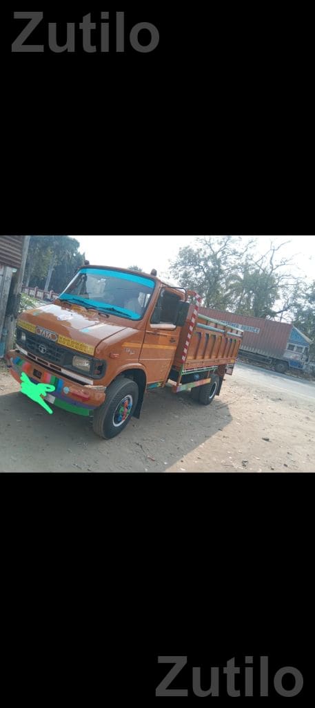 2018 Tata 709 EX Cargo Truck - ટ્રક અને લોરી - બોરસદ - Image 3