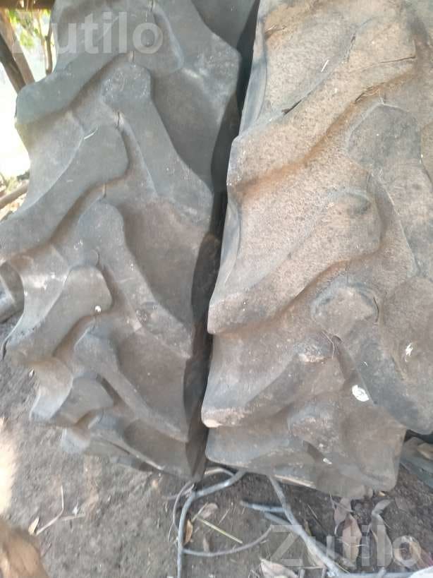 ટ્રેક્ટર ના ટાયરો - Miscellaneous - Tarapur - Image 3