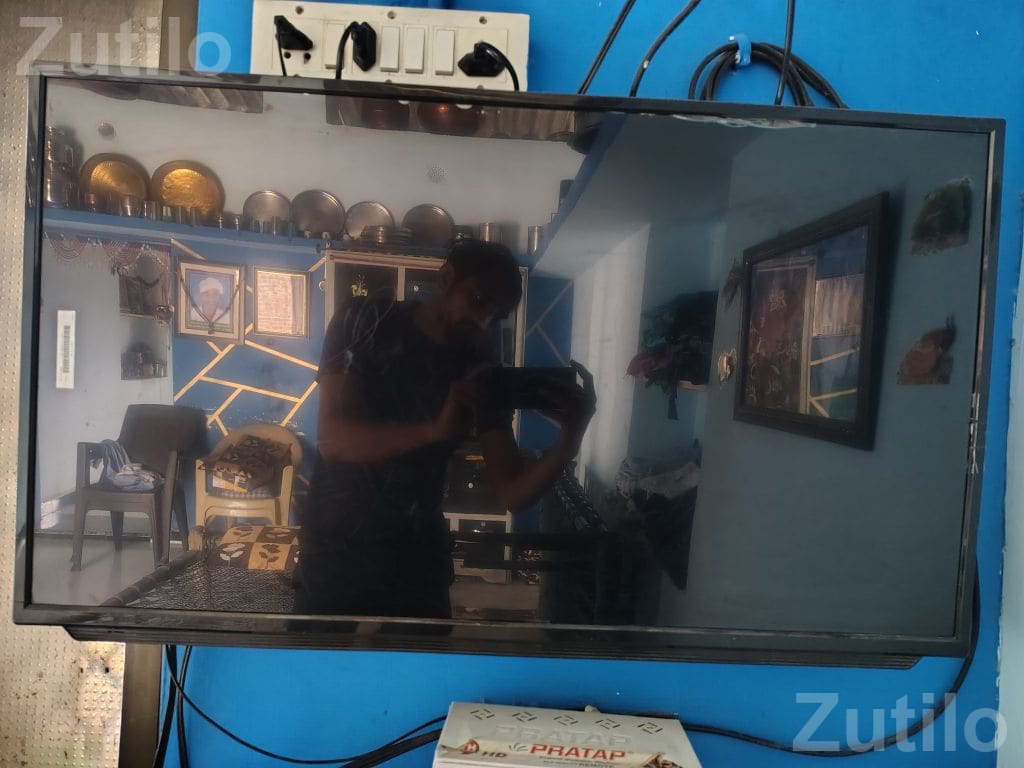 43 Inch 4K Android LED TV with Remote - TVs - Patan City - Image 4