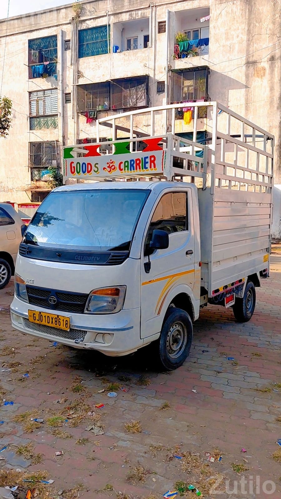 Tata Ace Goods Carrier with Paper and Insurance