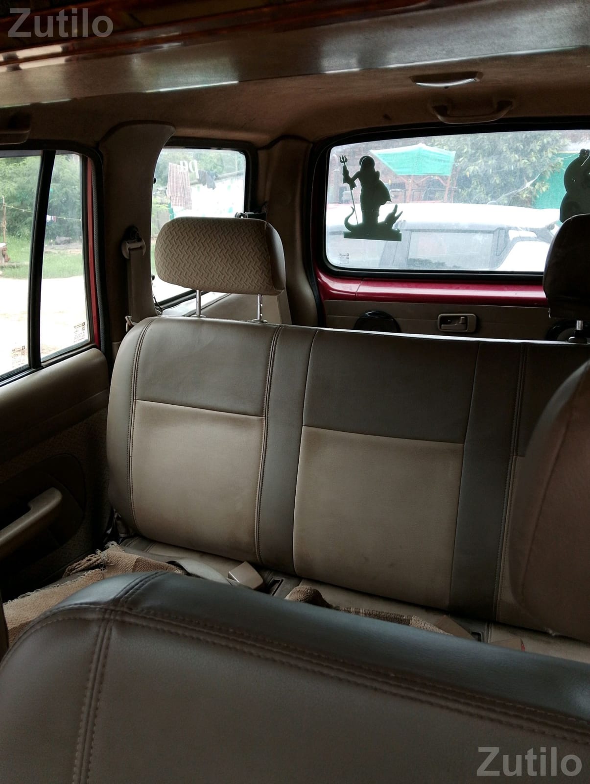 Chevrolet Tavera Diesel 2011 10 Seater Chevrolet Tavera Diesel 2011 10 Seater