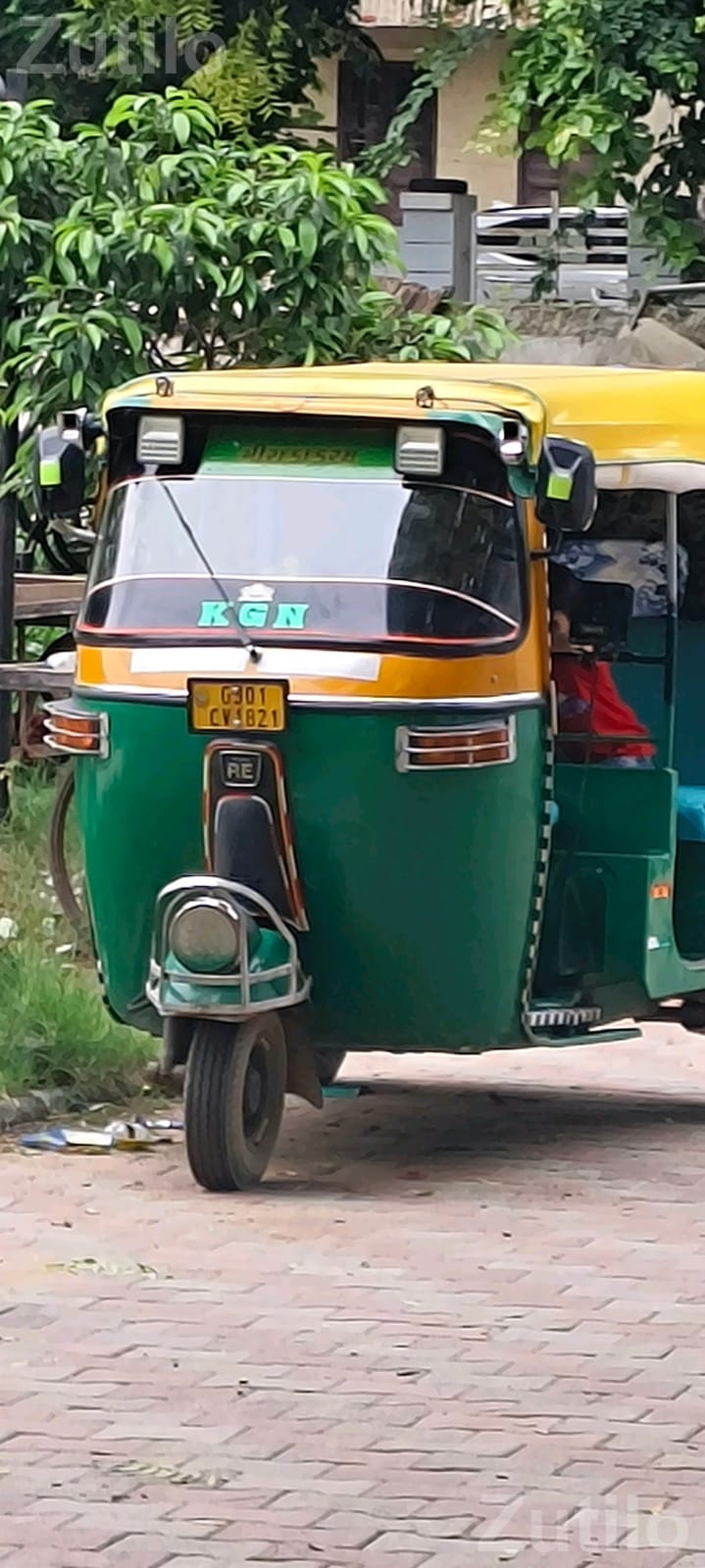 Auto Rickshaw Passenger Three Wheeler