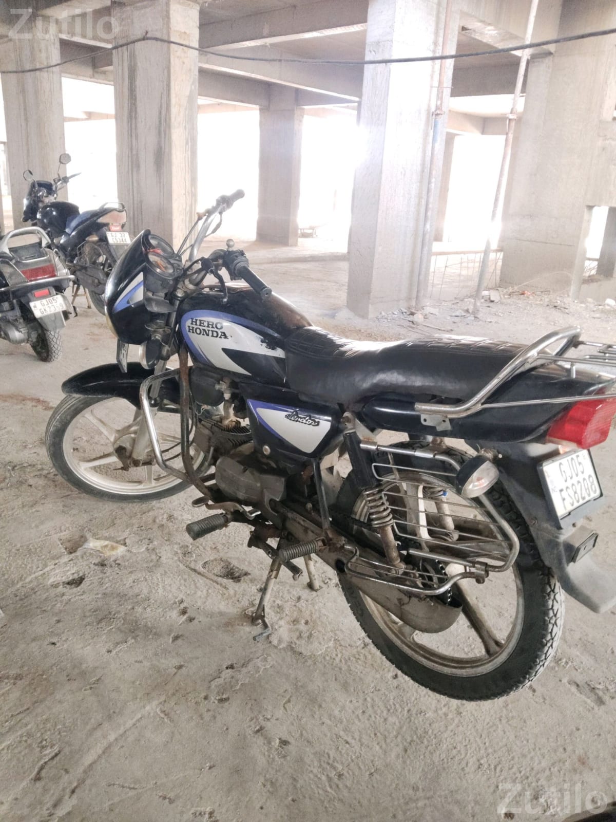 Hero Honda Splendor 2009 Bike - Bikes - Surat City - Image 3
