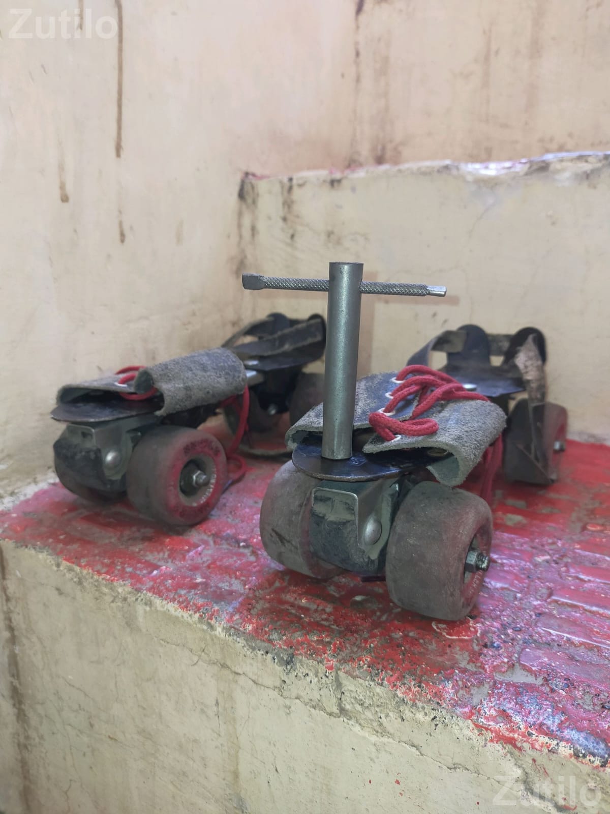 Adjustable Skating Shoes with Tool - Sports Items - Surat City - Image 5