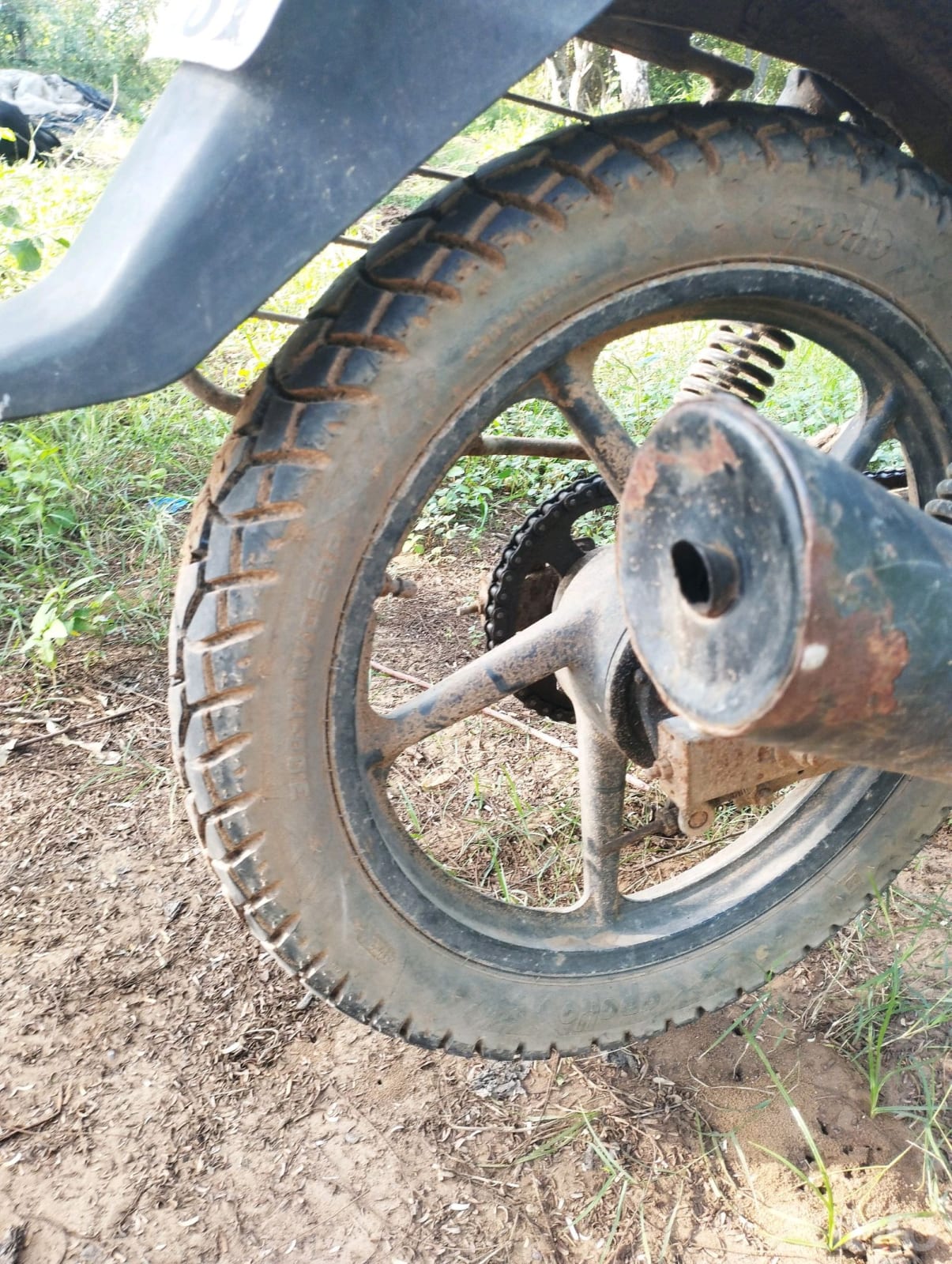 Bajaj Discover Motorcycle in Good Condition - Bikes - Vijapur - Image 4