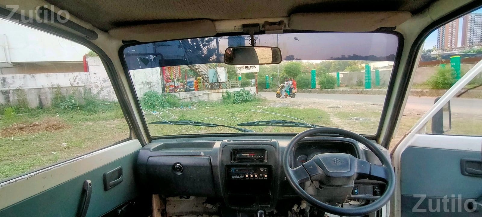 Maruti Suzuki Omni Van White