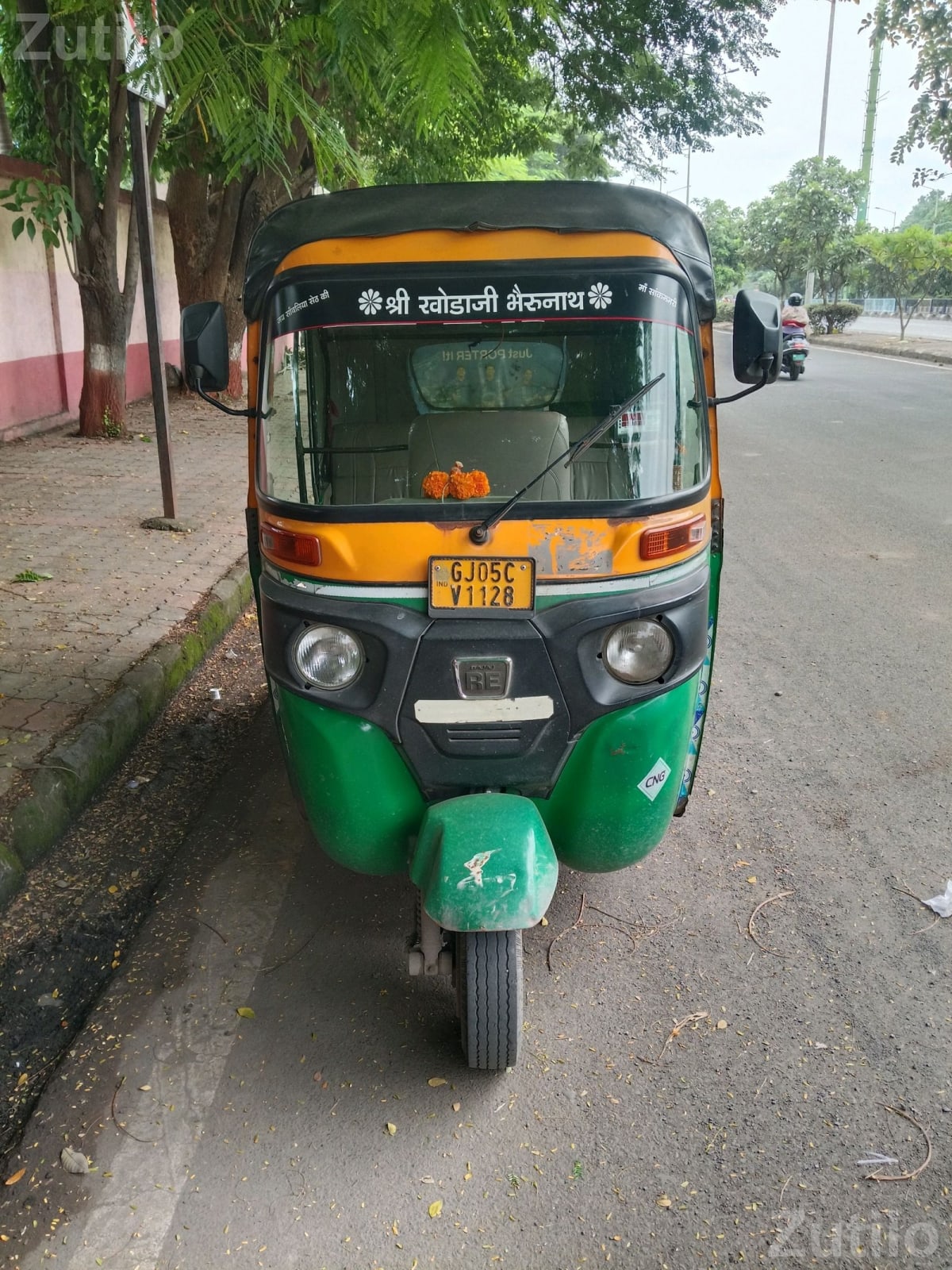 2022 Auto Rickshaw GJ05CV1128 - ઓટો રિક્ષા - સુરત શહેર - Image 4