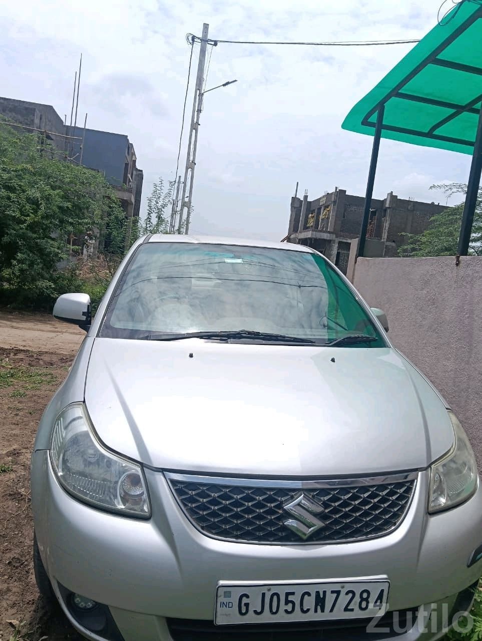 2010 Maruti Suzuki SX4 Sedan - કાર - સુરત શહેર - Image 3
