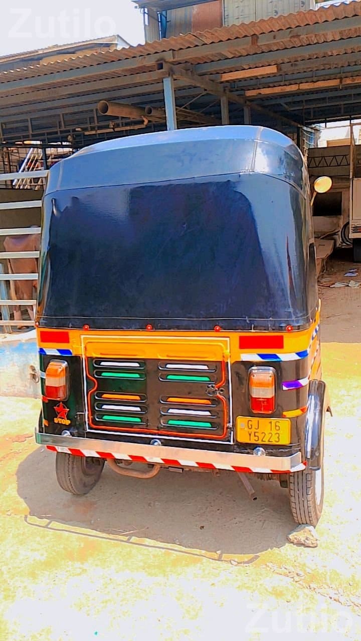 2010 Auto Rickshaw Passenger Vehicle - Auto Rickshaws - Surat City - Image 2
