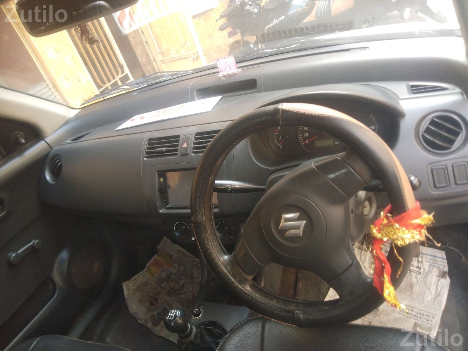 2015 Maruti Suzuki Swift LDI Diesel - કાર - અમદાવાદ શહેર - Image 5