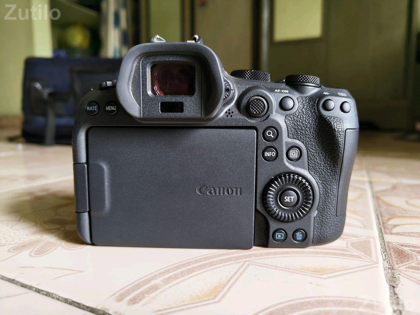 Canon R6 Mark II Camera with 2 Lenses Kit