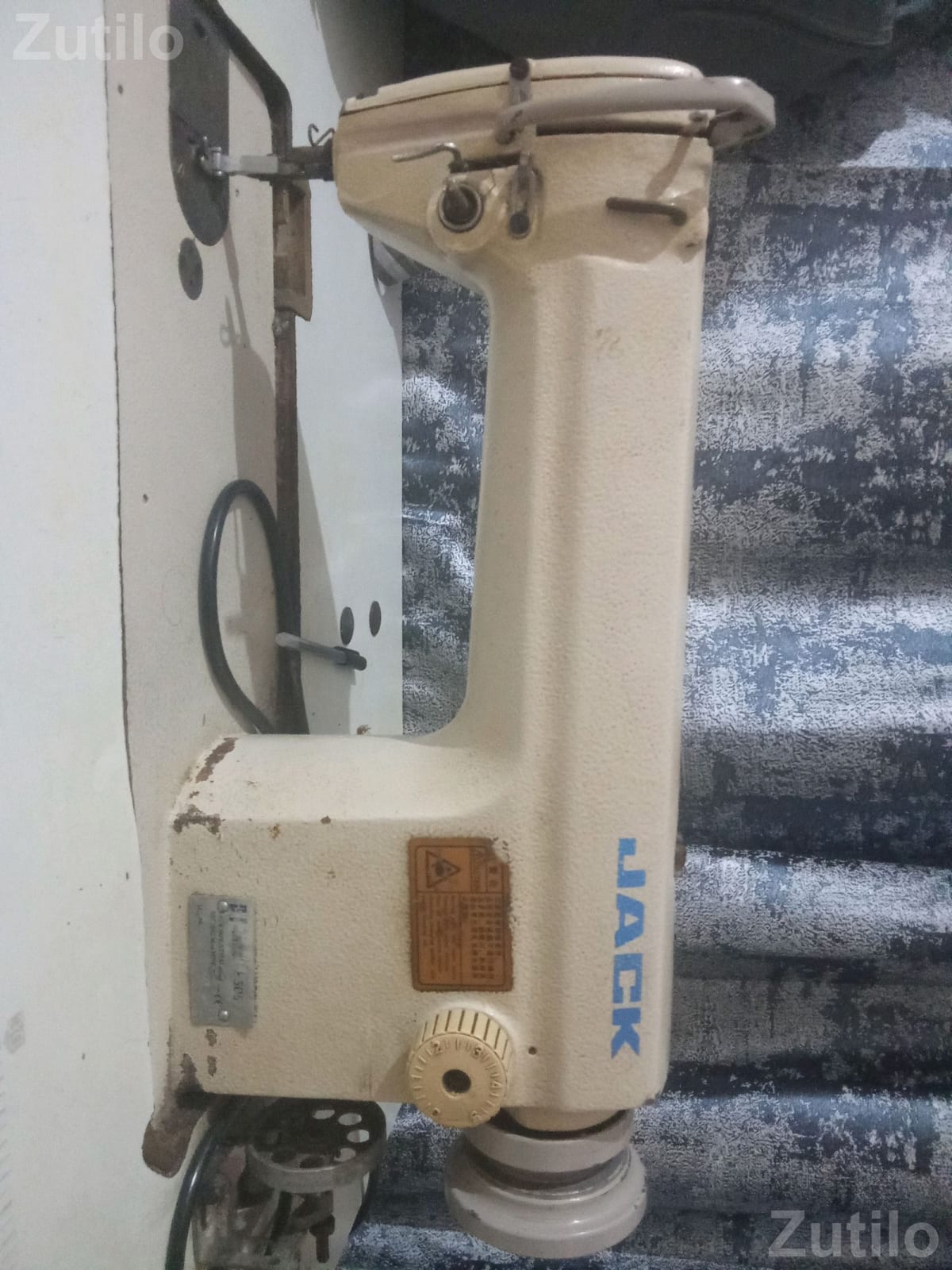 JACK Industrial Sewing Machine - Textile Machinery - Kadi - Image 2