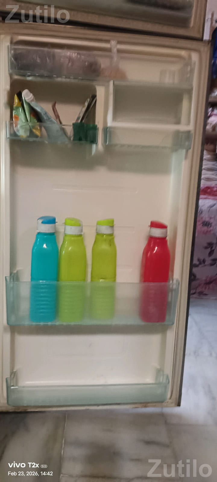Samsung Double Door 4 Star Refrigerator - ફ્રિજ - દસ્ક્રોઇ - Image 2