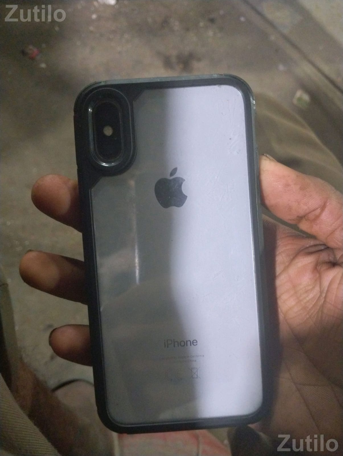 Apple iPhone X Smartphone
