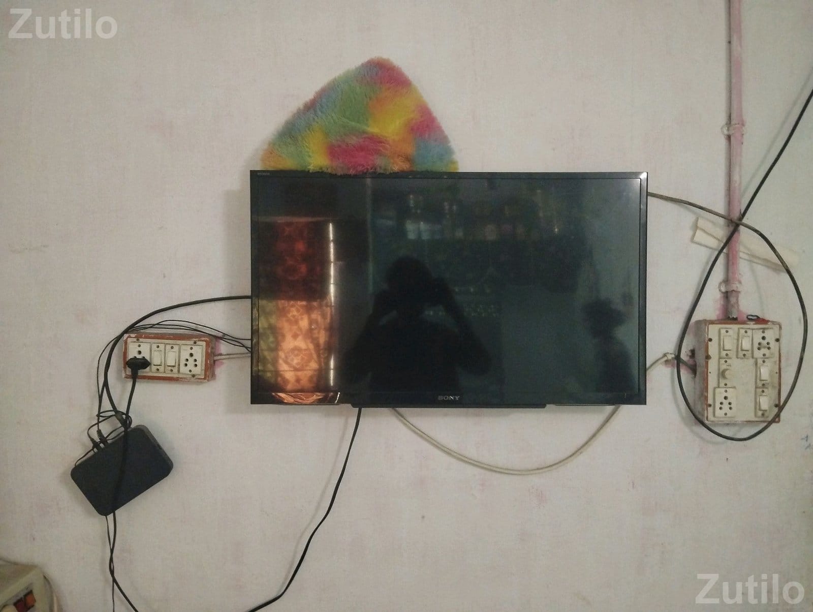 Sony 32 Inch TV with Display Issue - TVs - Ahmedabad City - Image 2