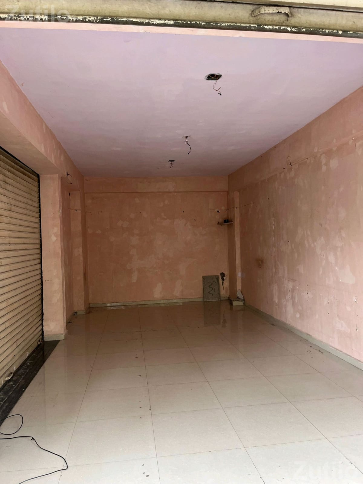 Modern Double Shutter Shop for Rent - દુકાનો - સુરત શહેર - Image 5