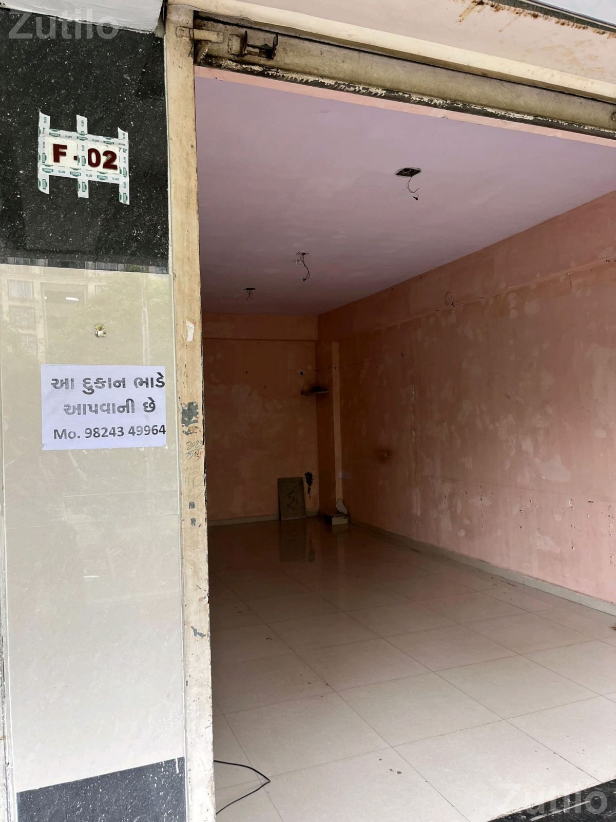 Modern Double Shutter Shop for Rent - દુકાનો - સુરત શહેર - Image 4