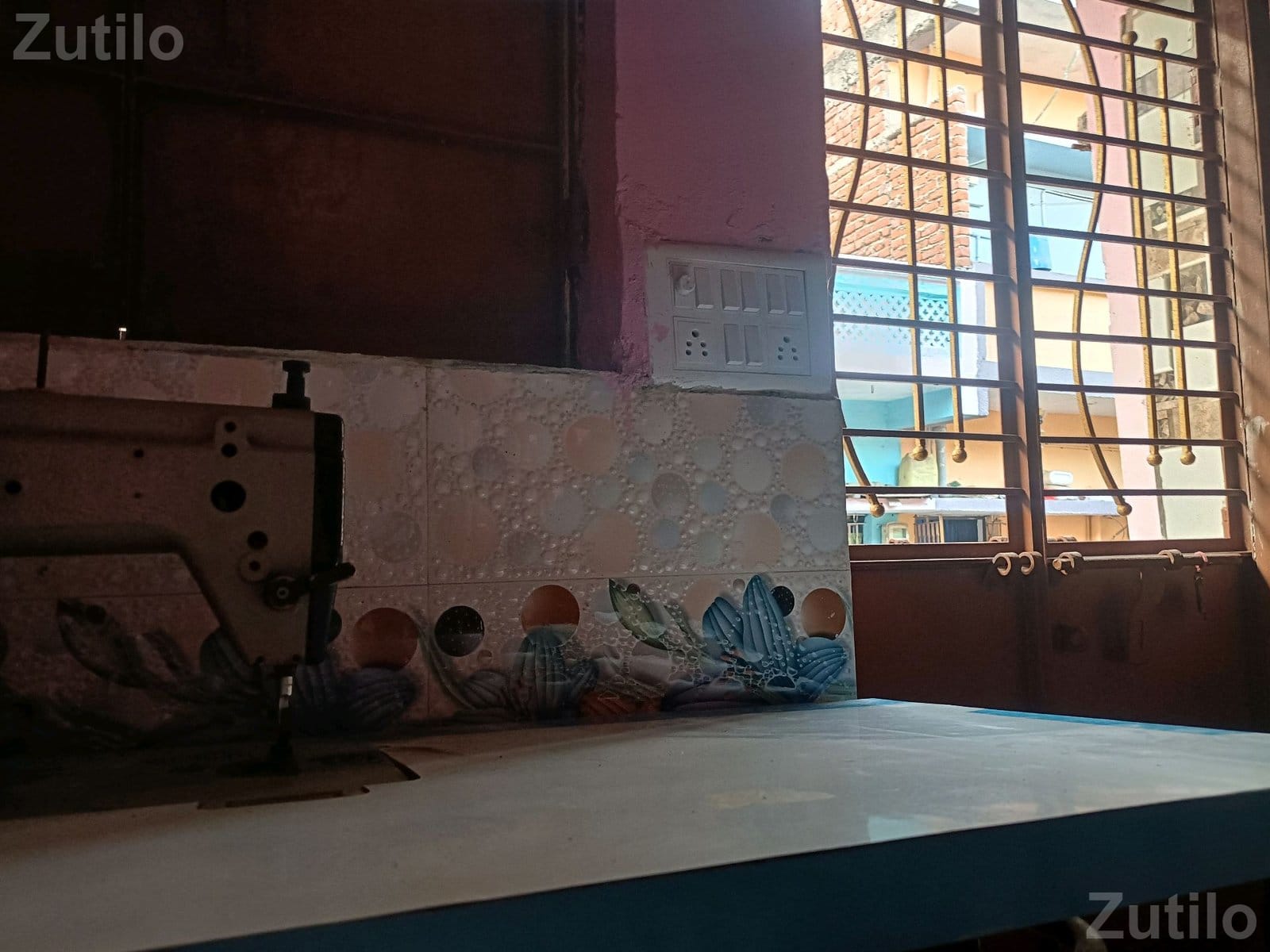 Juki Industrial Sewing Machine 3 Years Old - ટેક્સટાઇલ મશીનરી - રાણપુર - Image 3