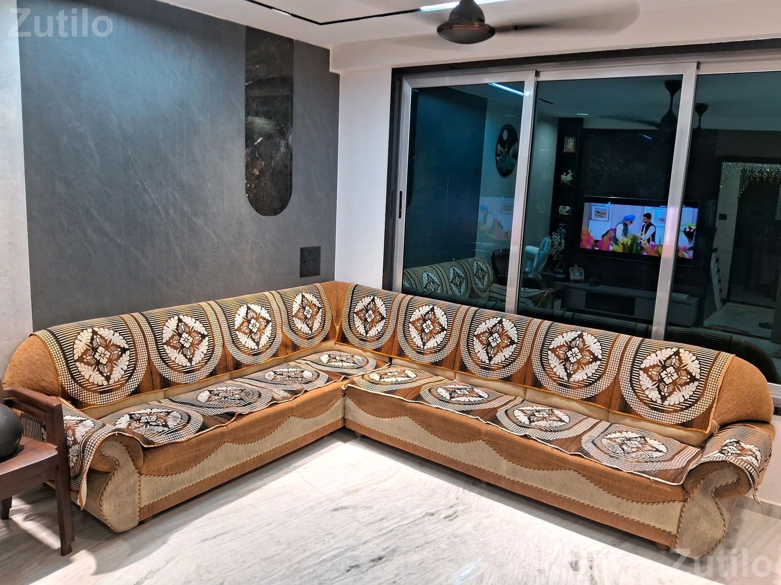 18 Foot L Shape Hall Sofa Set - સોફા સેટ - સુરત શહેર - Image 4