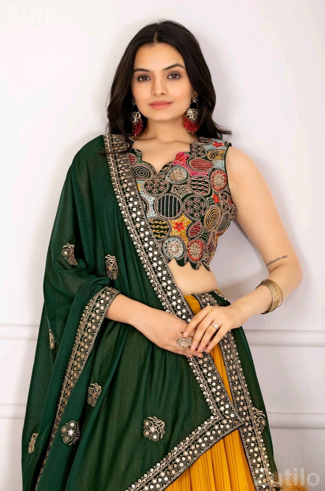 Women's Kurti and Dress Material Wholesale Women's Kurti and Dress Material Wholesale