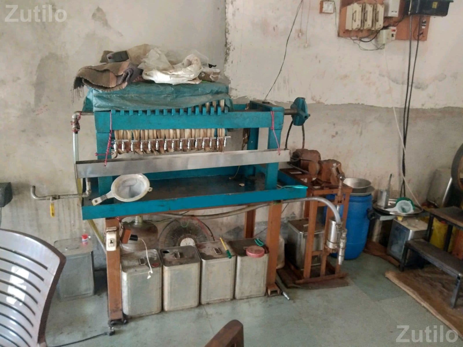 Mini Oil Mill Cold Press Expeller Machine - મશીનરી - કામરેજ - Image 2