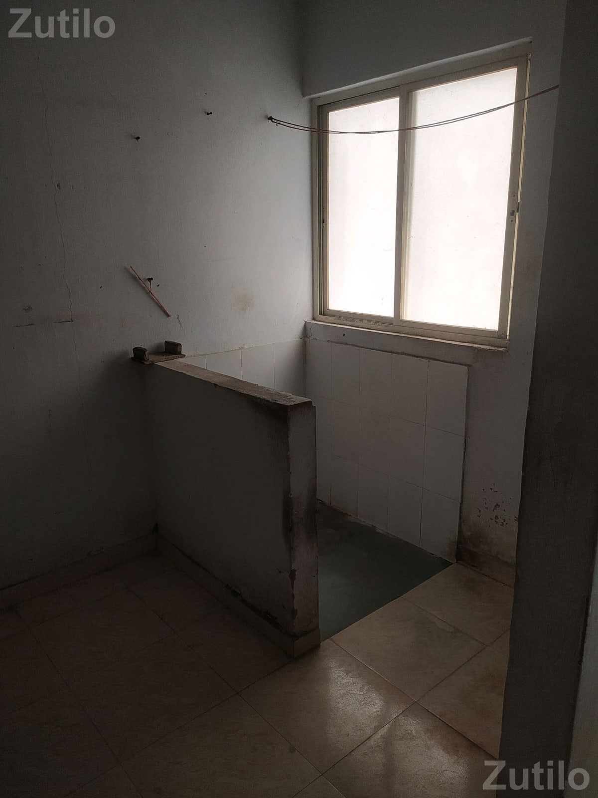 1RK First Floor Flat for Sale - ઘર વેચાણ માટે - દસ્ક્રોઇ - Image 3