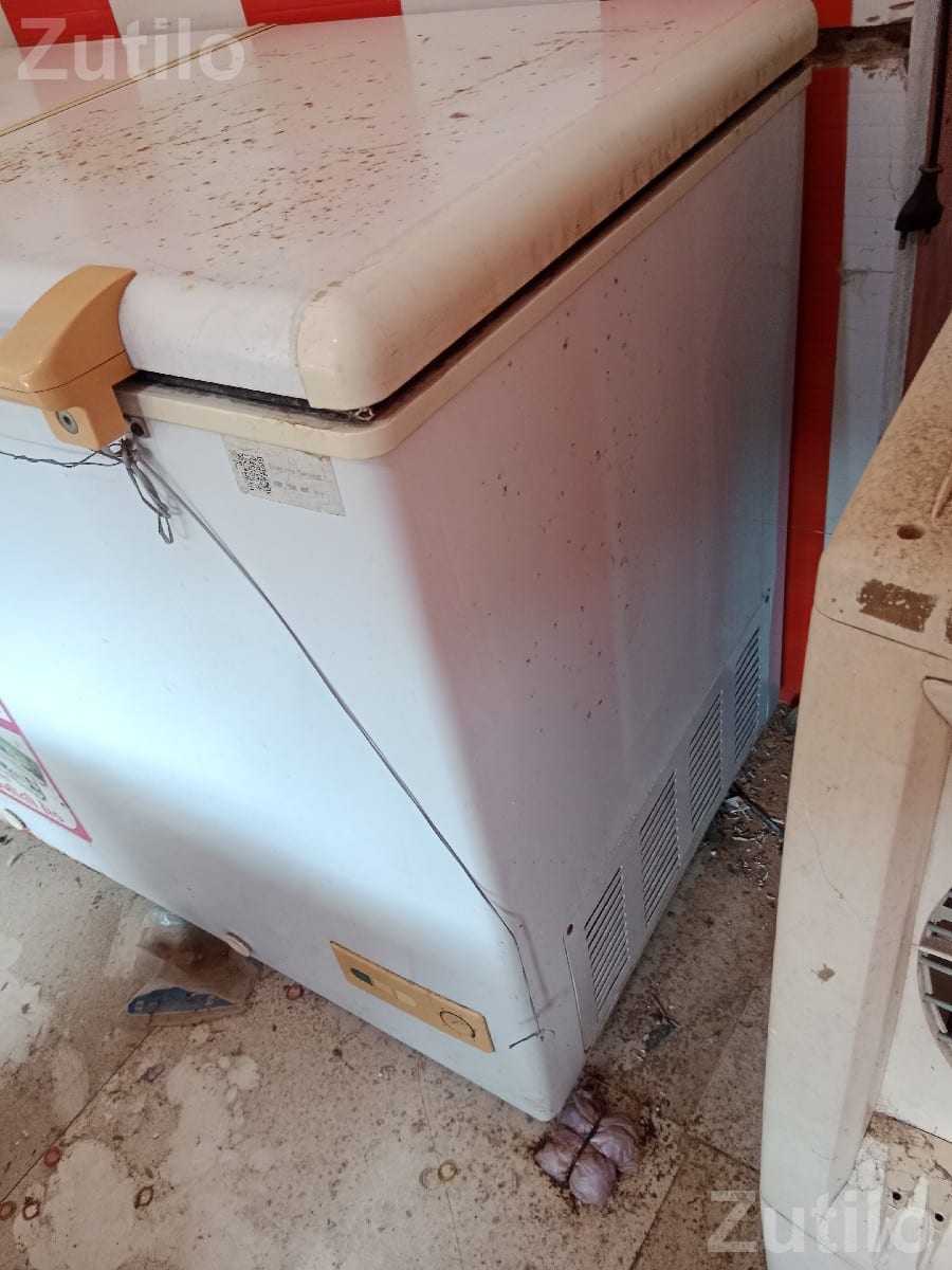 Deep Freezer for Kulfi and Soda