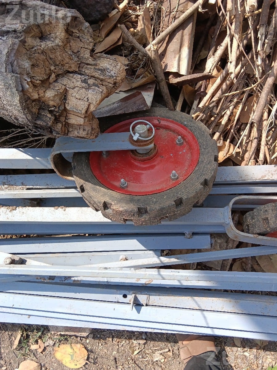 Set of 8 Metal Wheels for Trolley or Frame - ઔદ્યોગિક સ્પેર પાર્ટ્સ - ઉપલેટા - Image 2