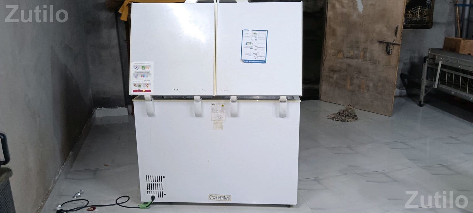 325 L Double Door Refrigerator Used 1 Year