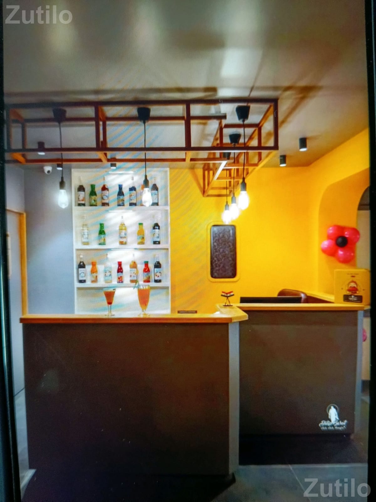 Fully Furnished Cafe and Restaurant Setup